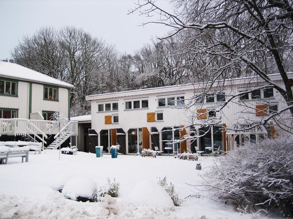 Noesundsgarden Hotell & Vandrarhem Exterior photo